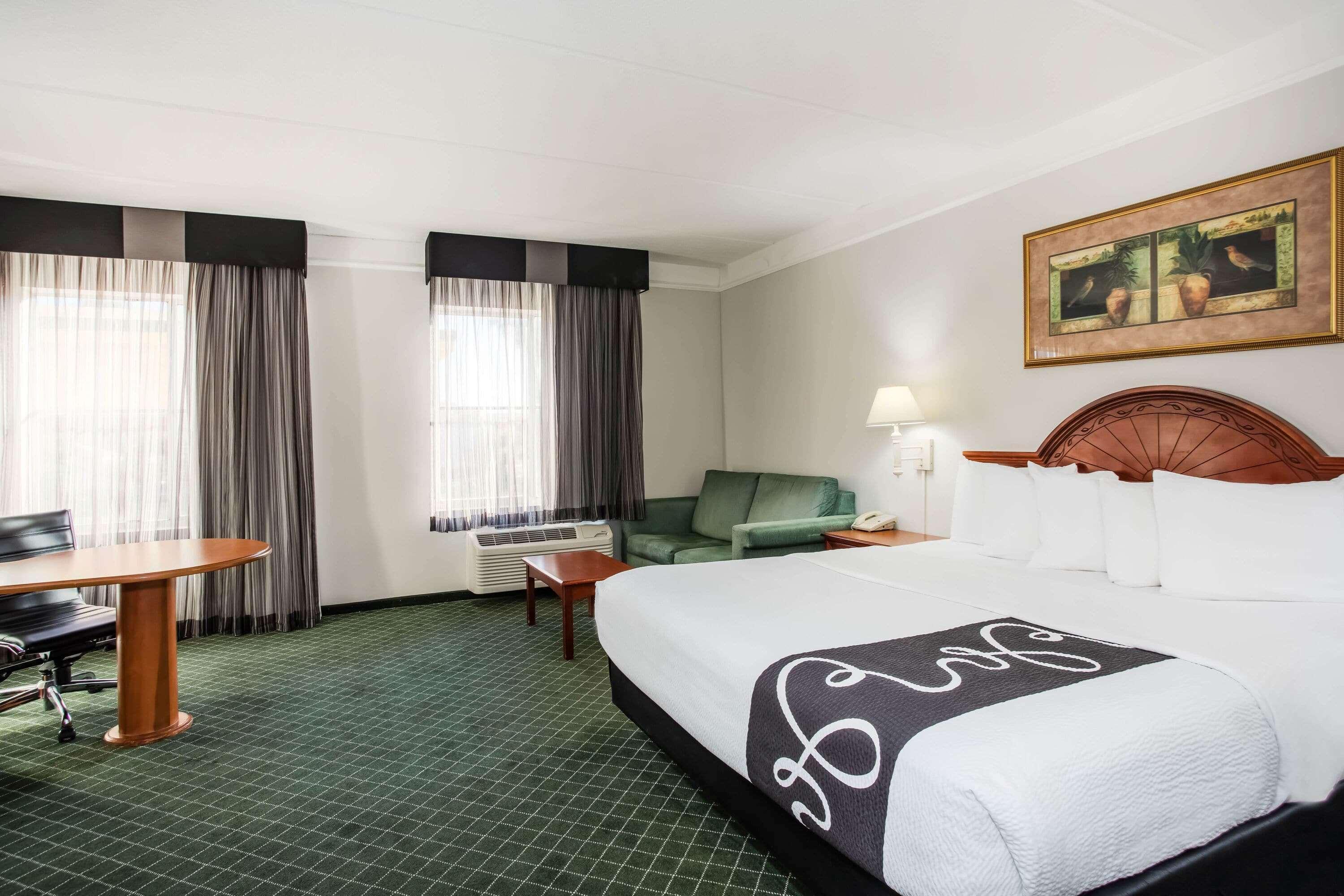 Hotel La Quinta By Wyndham Melbourne Viera Extérieur photo